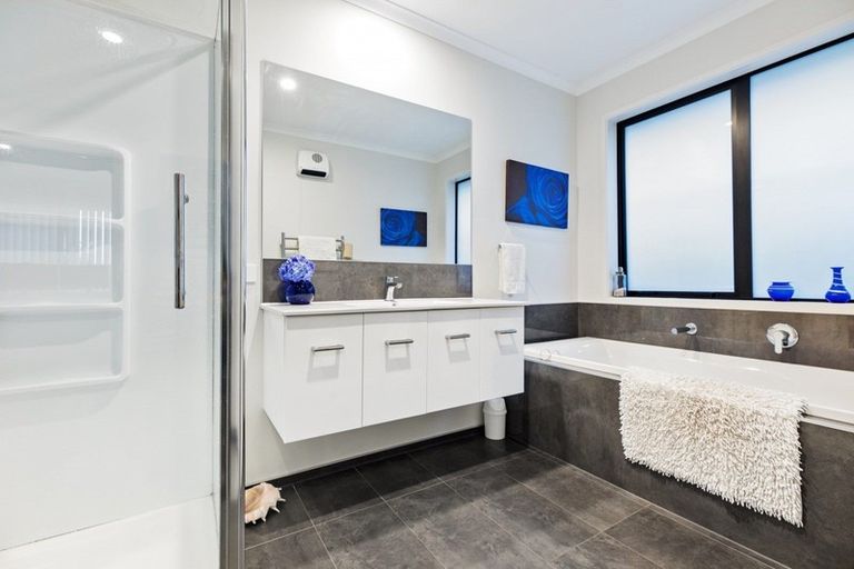 Photo of property in 62 Farrier Street, Papamoa, 3118