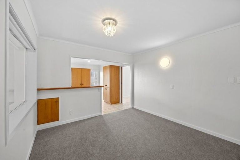 Photo of property in 7 Lewis Road, Pakuranga, Auckland, 2010