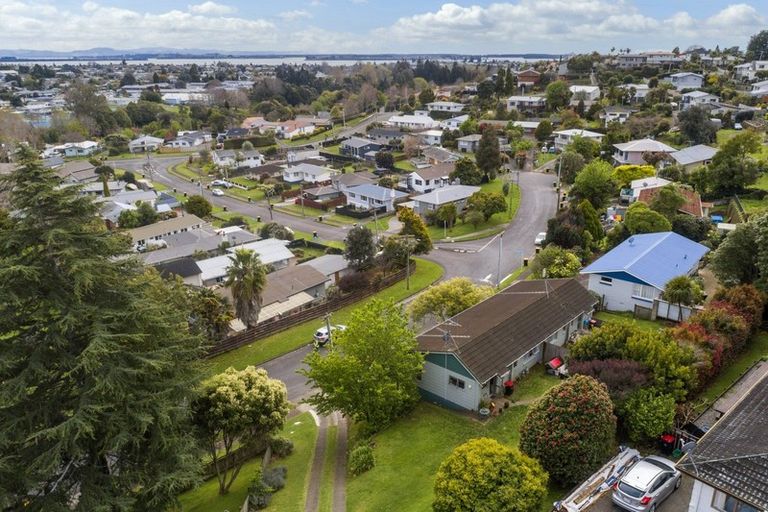 Photo of property in 61 Seymour Place, Bellevue, Tauranga, 3110