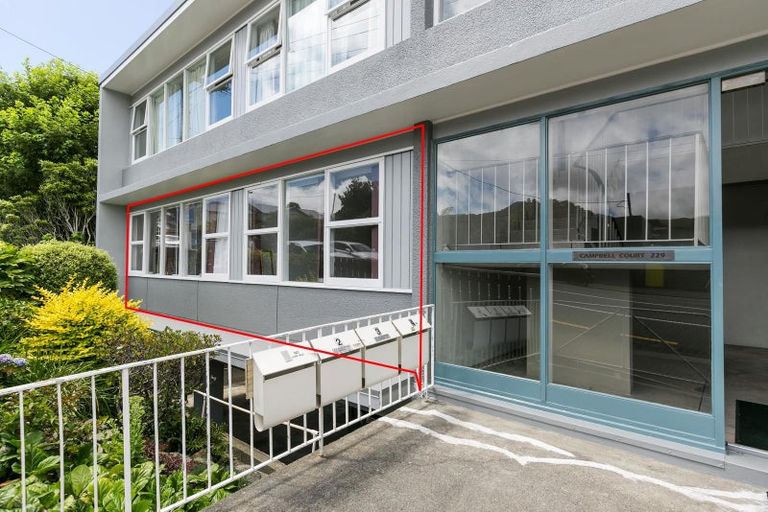 Photo of property in 229 Karori Road, Karori, Wellington, 6012