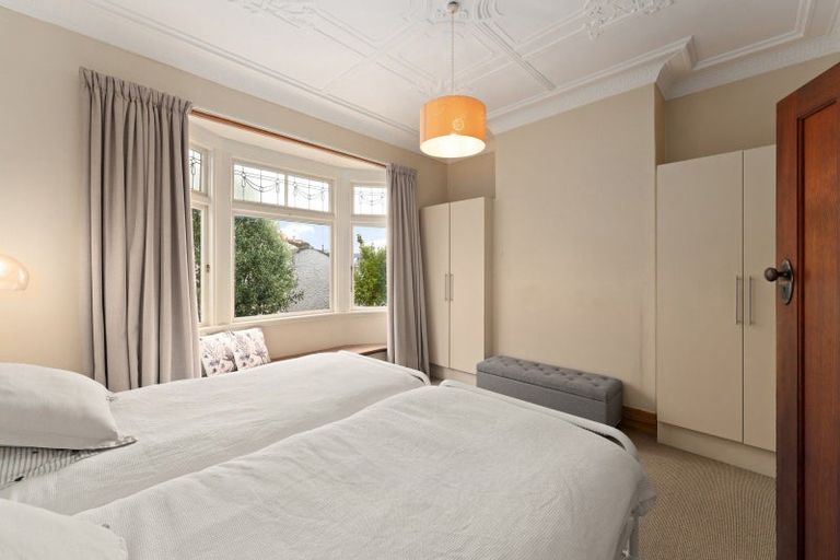 Photo of property in 144 Kenmure Road, Kenmure, Dunedin, 9011