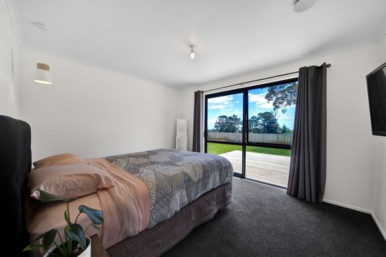 Photo of property in 216 Upland Road, Tarurutangi, New Plymouth, 4372