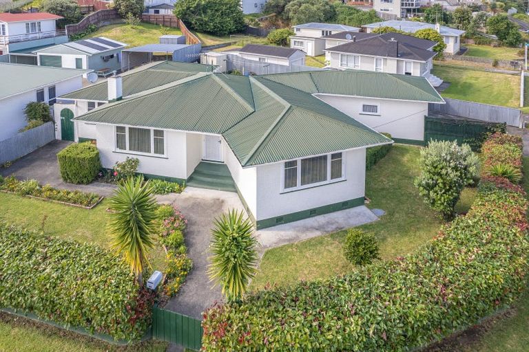 Photo of property in 43 Toi Street, Tawhero, Whanganui, 4501