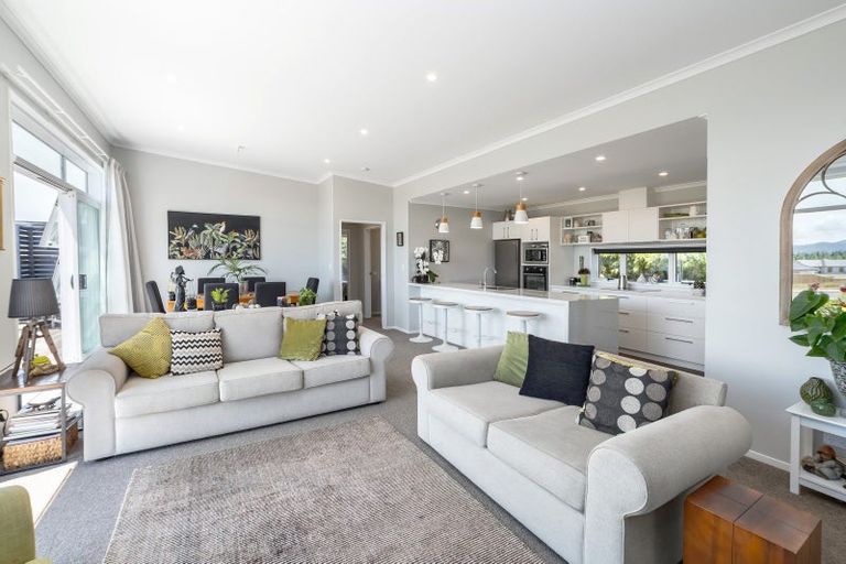 Photo of property in 19 Cotterville Crescent, Greytown, 5712