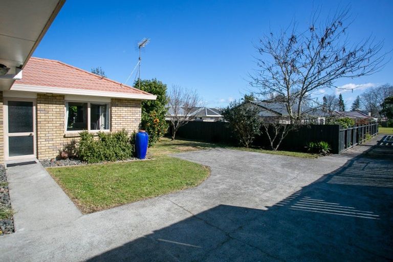 Photo of property in 3 Hilliard Place, Leamington, Cambridge, 3432