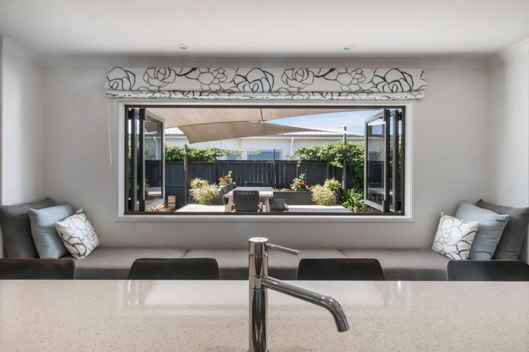 Photo of property in 134 Oriental Parade, Papamoa Beach, Papamoa, 3118