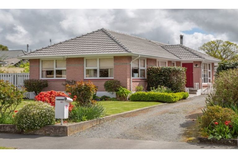 Photo of property in 41 Yardley Street, Avonhead, Christchurch, 8042