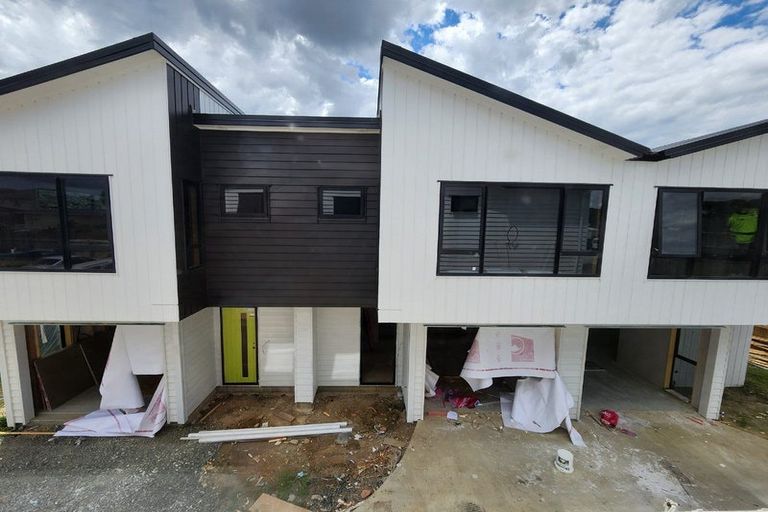 Photo of property in 4 Kemble Close, Mangere, Auckland, 2022