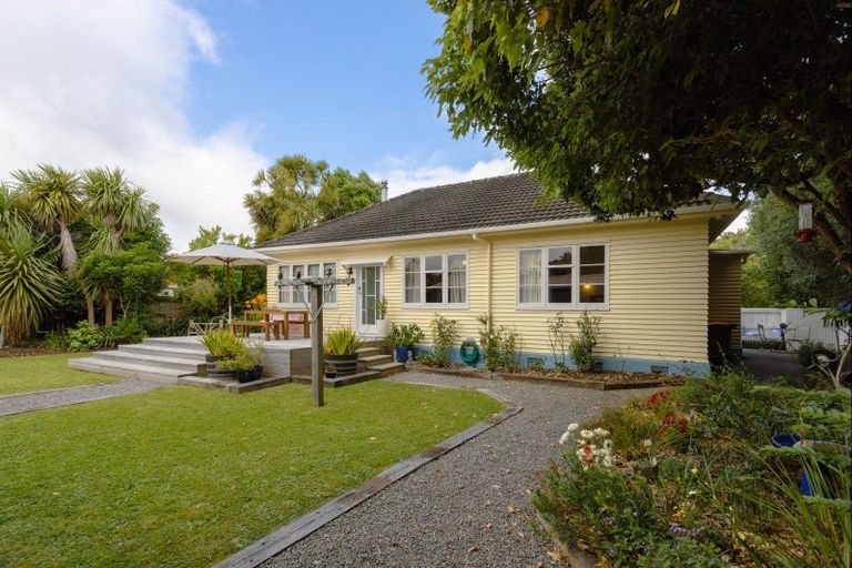 Photo of property in 85 Savage Crescent, West End, Palmerston North, 4412