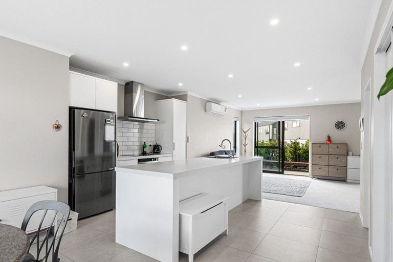 Photo of property in 24 Clark Road, Hobsonville, Auckland, 0616