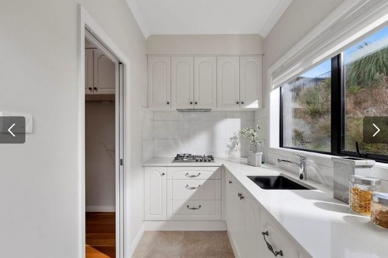 Photo of property in 58 Headland Drive, Long Bay, Auckland, 0630