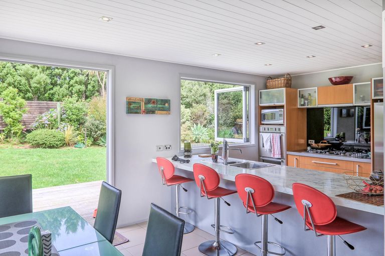 Photo of property in 10 Poets Corner Road, Waihi, 3681