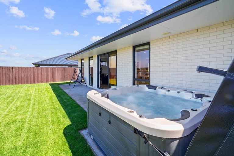 Photo of property in 33 Te Raki Drive, Lincoln, 7608