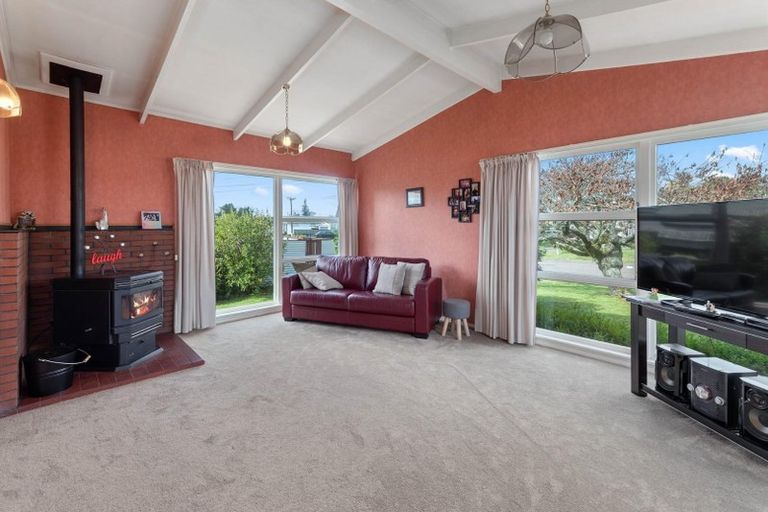 Photo of property in 69 Martin Street, Utuhina, Rotorua, 3015