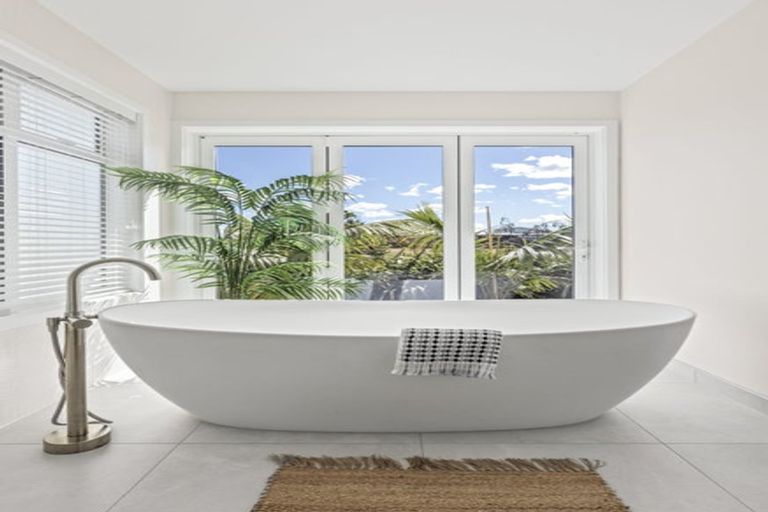 Photo of property in 377 Cambridge Road, Tauriko, Tauranga, 3110