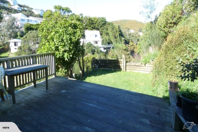 Photo of property in 29 Melrose Road, Island Bay, Wellington, 6023