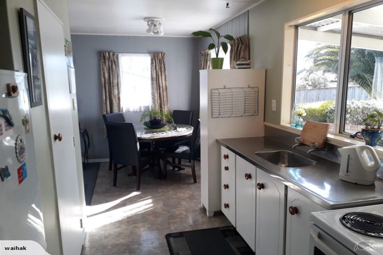 Photo of property in 19 Baillie Crescent, Carterton, 5713