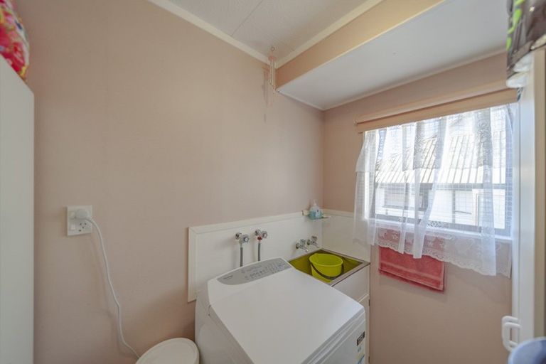 Photo of property in 108 Porangahau Road, Waipukurau, 4200