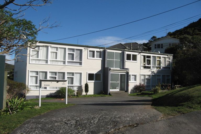 Photo of property in 1/1 Canterbury Street, Karori, Wellington, 6012
