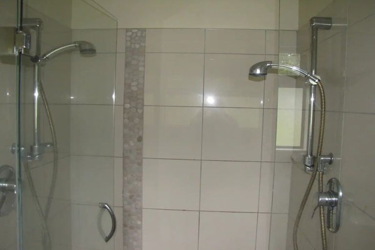 Photo of property in 54 Fairview Place, Havelock North, 4130