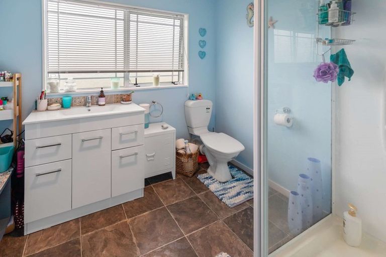 Photo of property in 14 Brown Street, Foxton, 4814