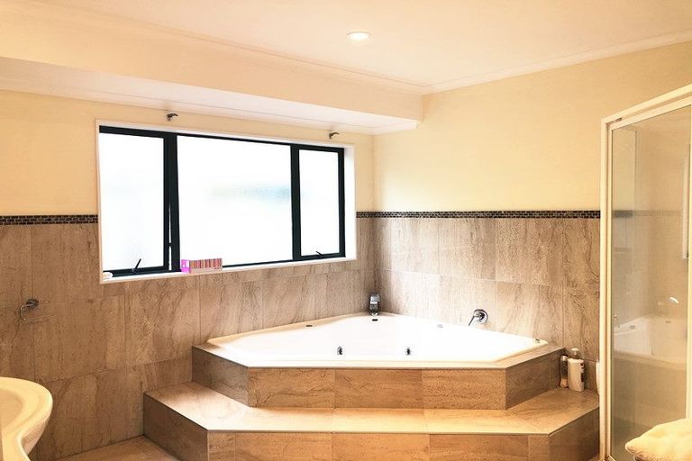 Photo of property in 12 Brailsford Court, Dannemora, Auckland, 2016