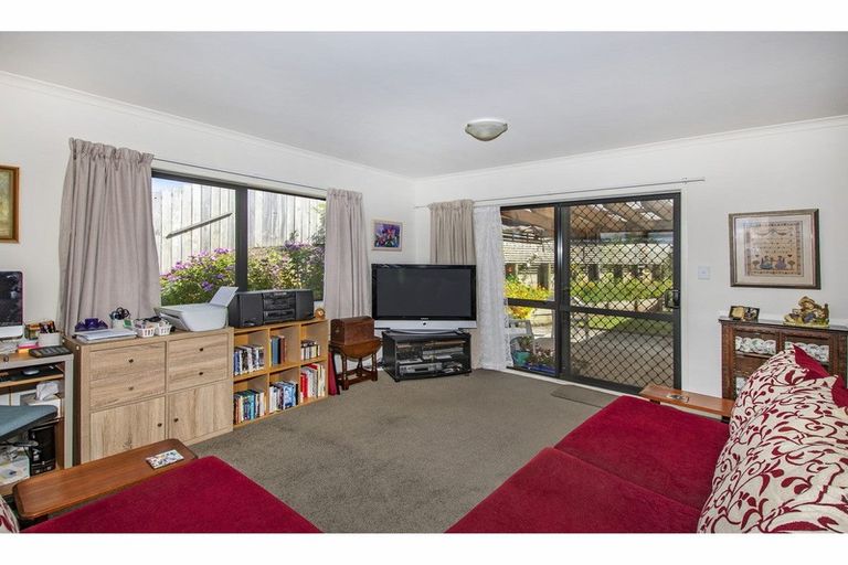 Photo of property in 83 Ridgeway Drive, Te Kamo, Whangarei, 0112