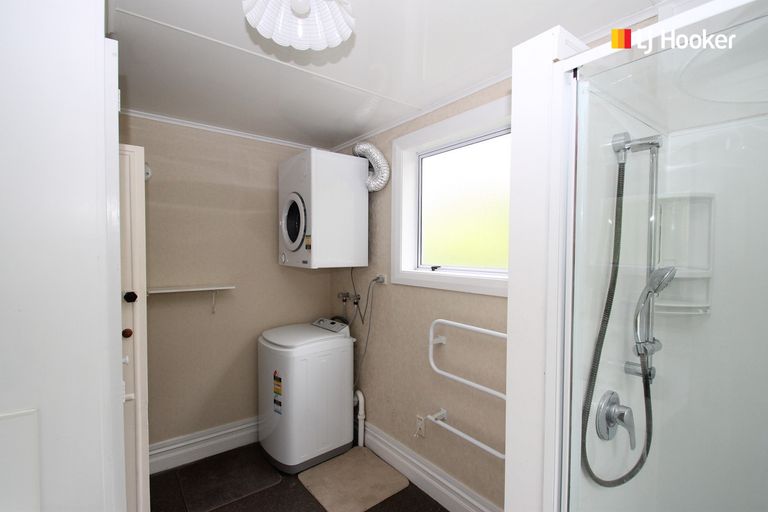 Photo of property in 28 Walton Street, Kaikorai, Dunedin, 9010