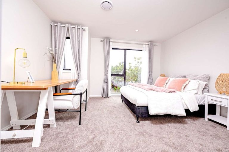 Photo of property in 460 Massey Road, Mangere East, Auckland, 2024