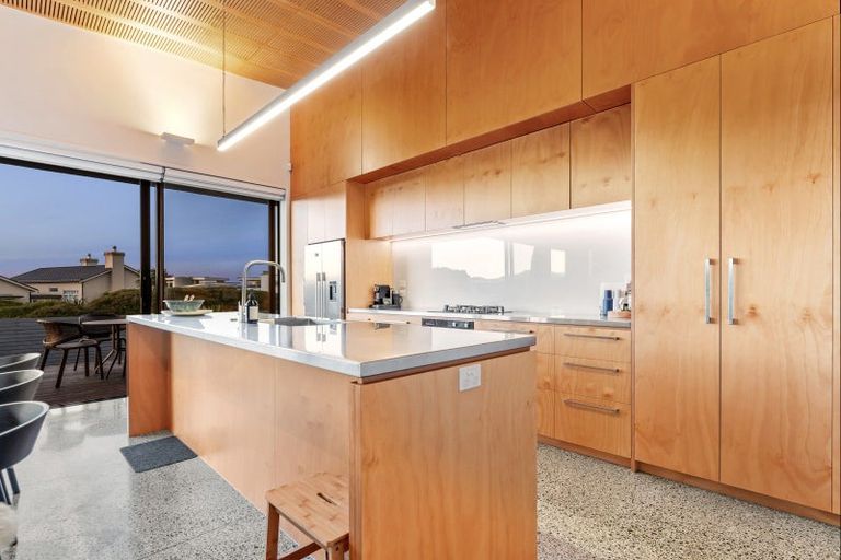 Photo of property in 33 Kokopu Street, Omaha, 0986