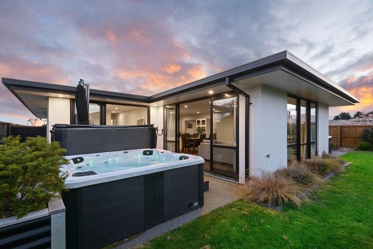 Photo of property in 26 Josephine Crescent, Aidanfield, Christchurch, 8025