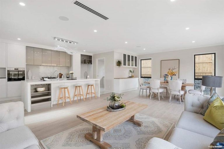 Photo of property in 6 Paikea Street, Albany Heights, Auckland, 0632