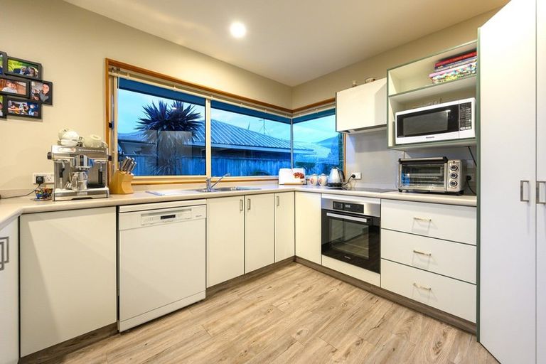 Photo of property in 1 Ballard Drive, Stoke, Nelson, 7011