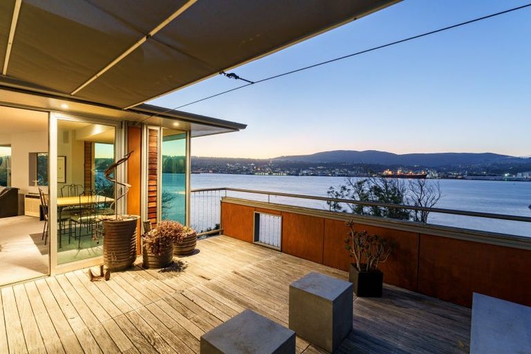 Photo of property in 155 Portobello Road, Vauxhall, Dunedin, 9013