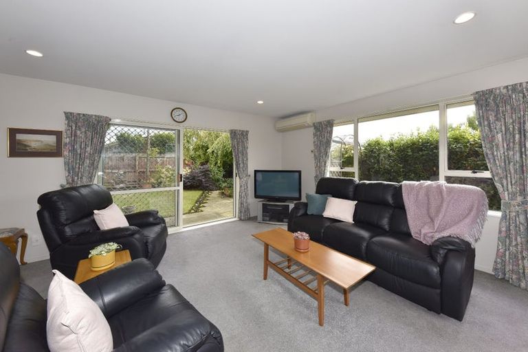 Photo of property in 2/87 Selwyn Street, Somerfield, Christchurch, 8024