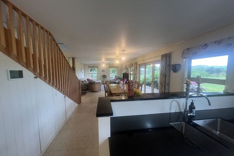 Photo of property in 243 Pheney Road, Hurford, New Plymouth, 4374