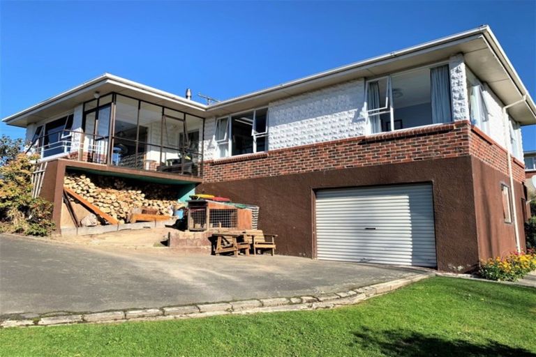 Photo of property in 22 Christie Street, Balclutha, 9230