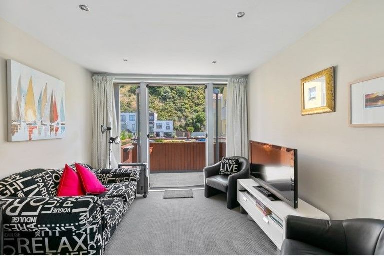 Photo of property in Marrakech Cafe, 13/305 Evans Bay Parade, Hataitai, Wellington, 6021