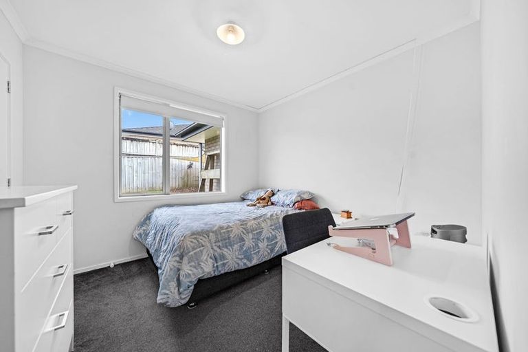 Photo of property in 21 Parkgrove Crescent, Pokeno, 2402