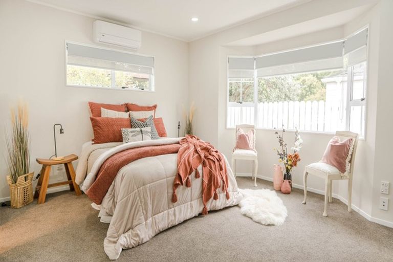 Photo of property in 2/45 Great South Road, Papakura, 2110