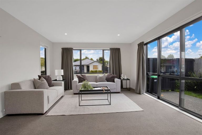 Photo of property in 22 Robert Duncan Road, Belfast, Christchurch, 8051