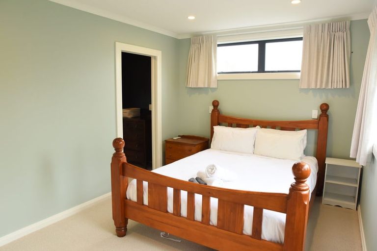 Photo of property in 171a Beach Haven Road, Beach Haven, Auckland, 0626