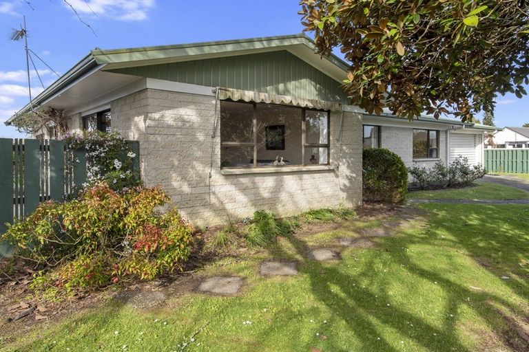 Photo of property in 3 Louise Place, Riverlea, Hamilton, 3216