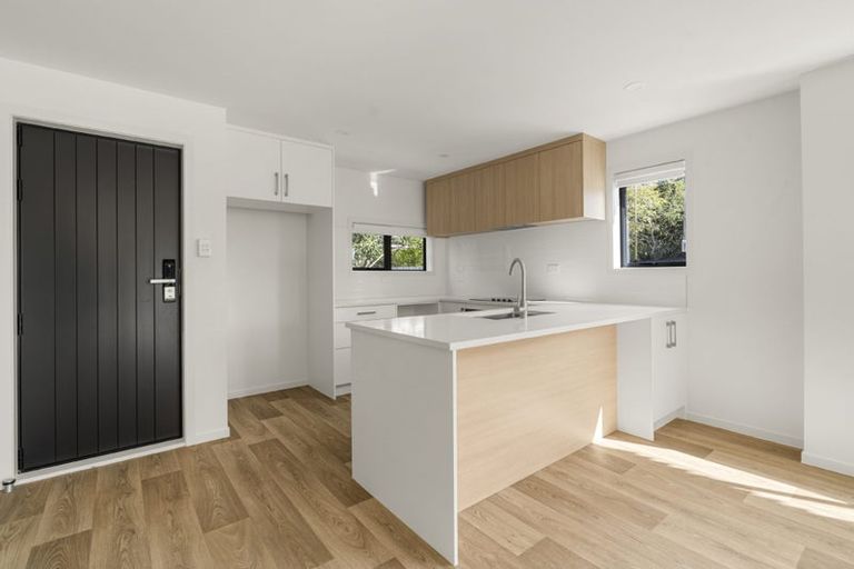 Photo of property in 3/75 Mcannalley Street, Manurewa East, Auckland, 2102