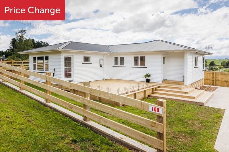 Photo of property in 100 Hastings Street, Halcombe, 4779