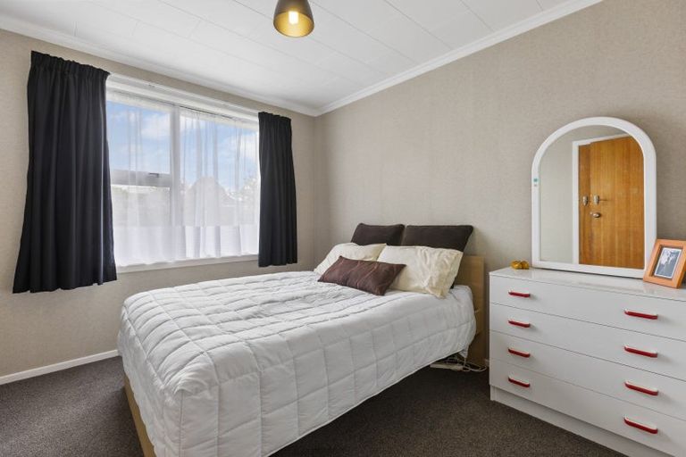 Photo of property in 28a Paritutu Road, Spotswood, New Plymouth, 4310