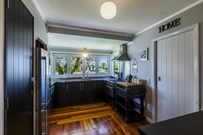 Photo of property in 36 Wharerangi Road, Tamatea, Napier, 4112