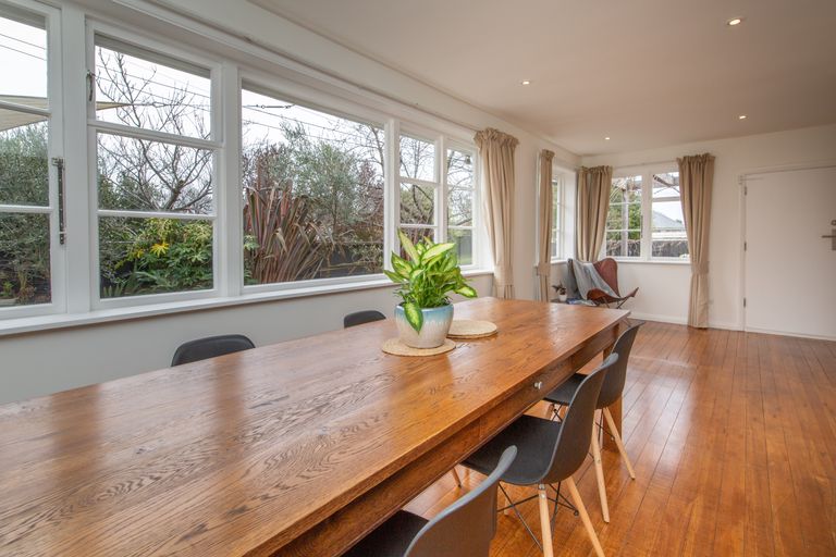 Photo of property in 3 Kain Avenue, Strowan, Christchurch, 8052