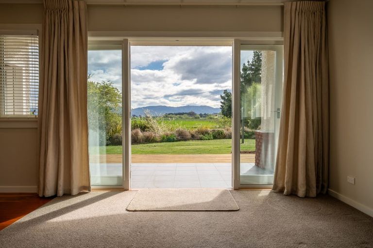 Photo of property in 2506 Waimate Highway, Waimate, 7980