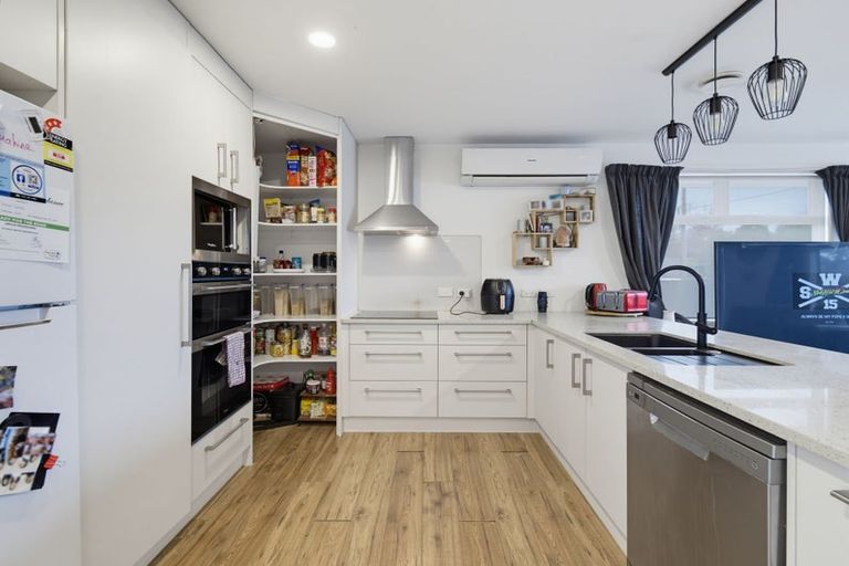 Photo of property in 22 Boundary Road, Opaheke, Papakura, 2113